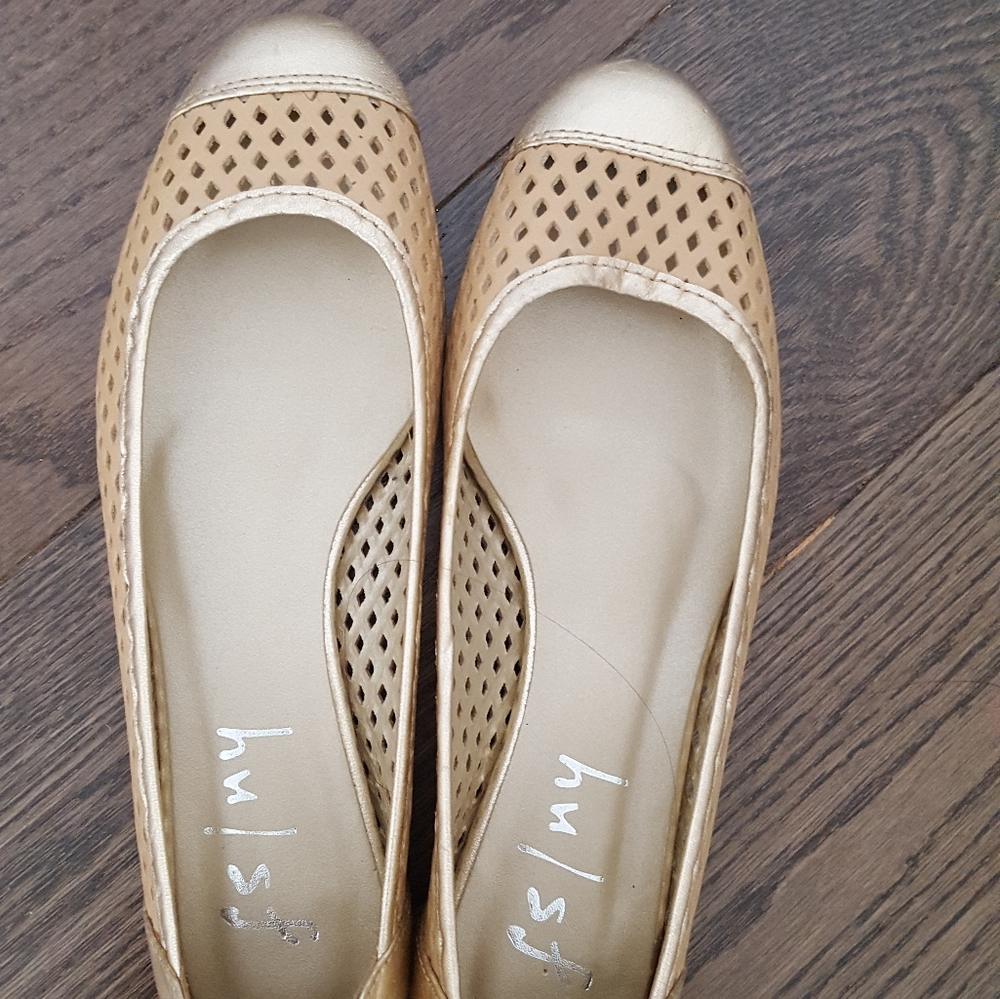 French Sole Beige/ Gold Perforated Ballet Flat 7.5